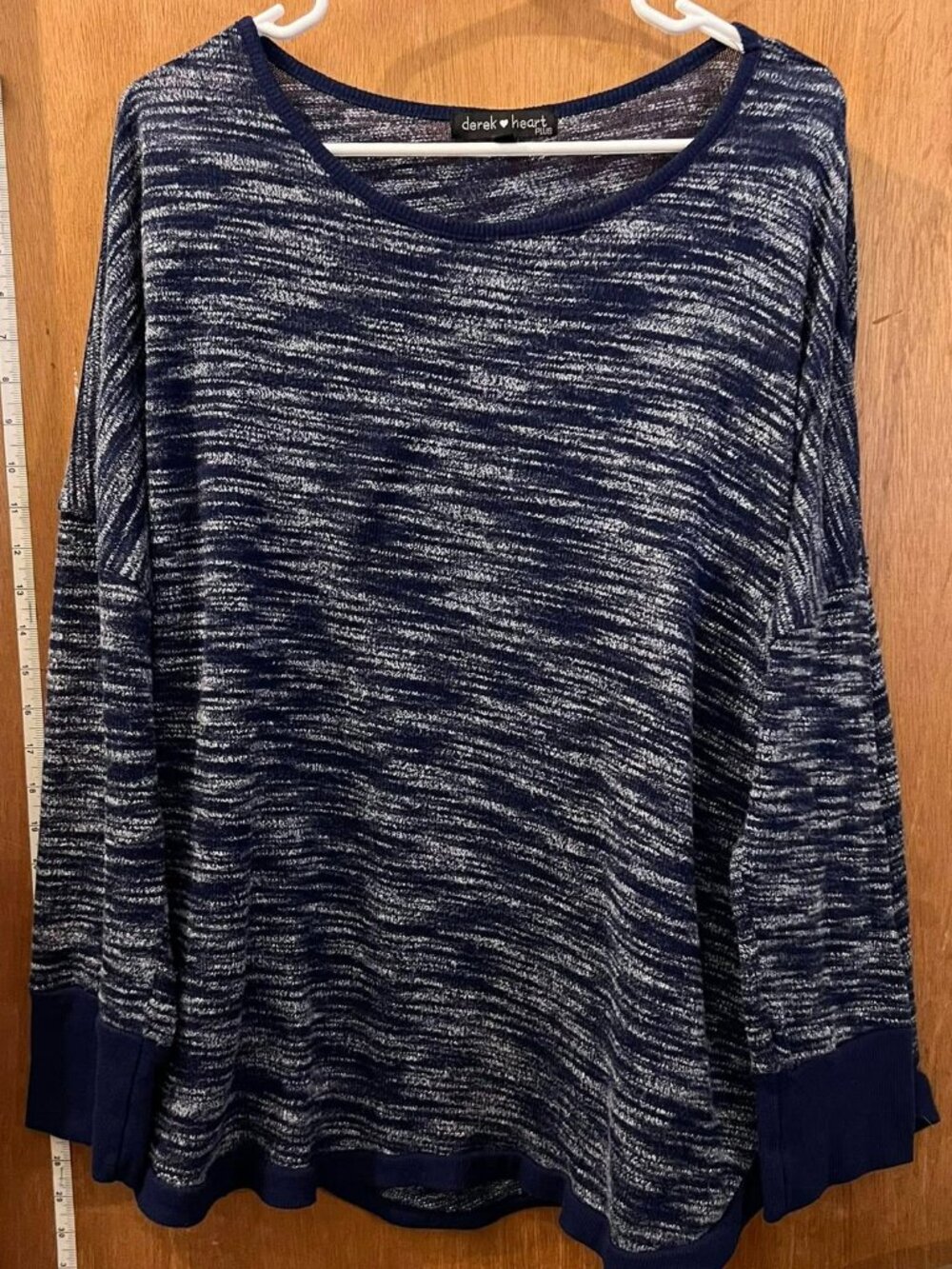 🐻Size 3X - Derek Heart - Long Sleeve Navy Sweater
